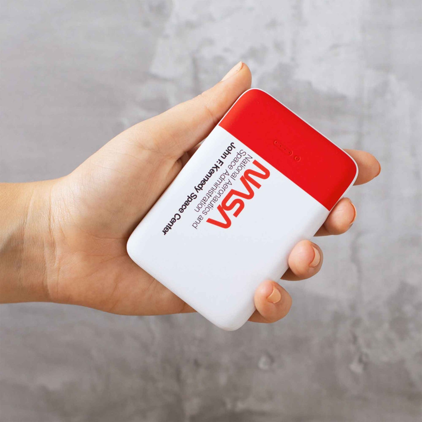 Nasa Wireless Suction Powerbank