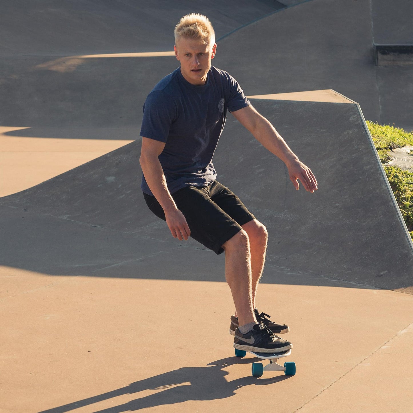 Osprey Cruiser Skateboard Cruiser Board for Beginners Adults and Kids - Emulsion