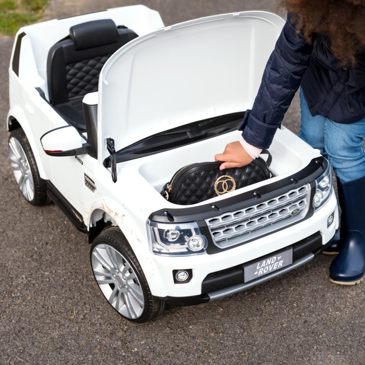 XOOTZ® - Electric Ride-on Car for Kids (BMW 4 Series / Mercedes-Benz / Range Rover SVR)