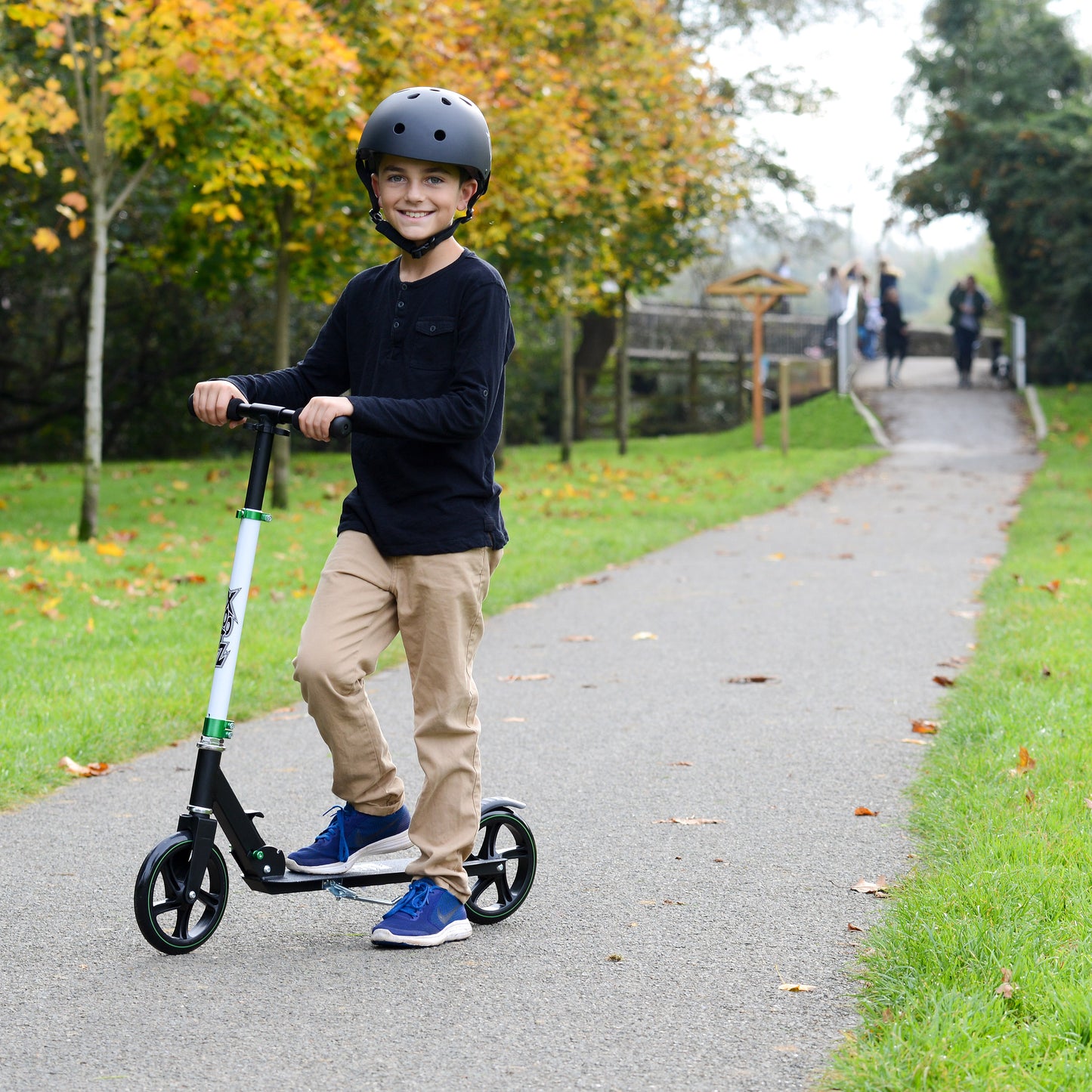 XOOTZ® Big Wheel Scooter - Rich Kids Playground