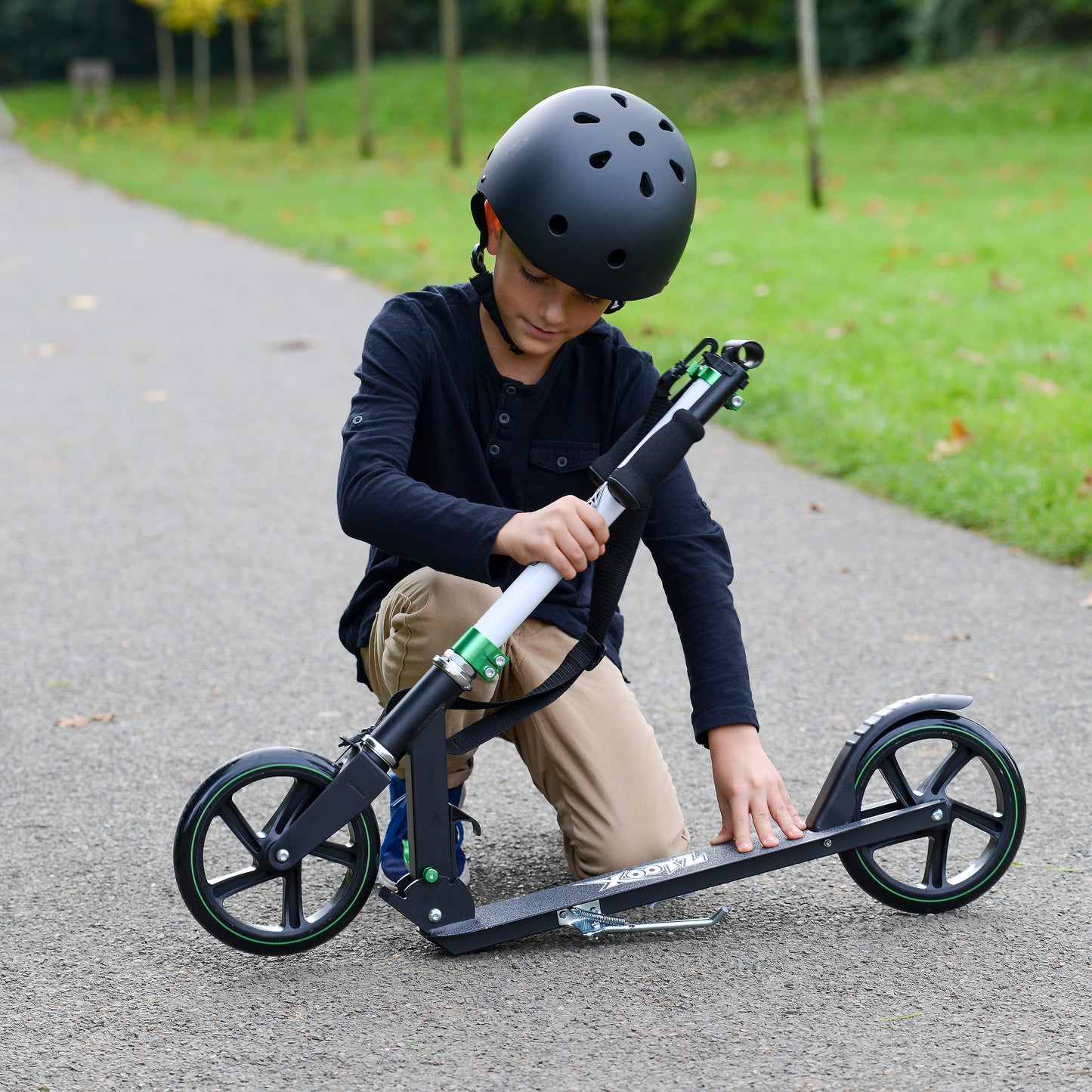 XOOTZ® Big Wheel Scooter - Rich Kids Playground