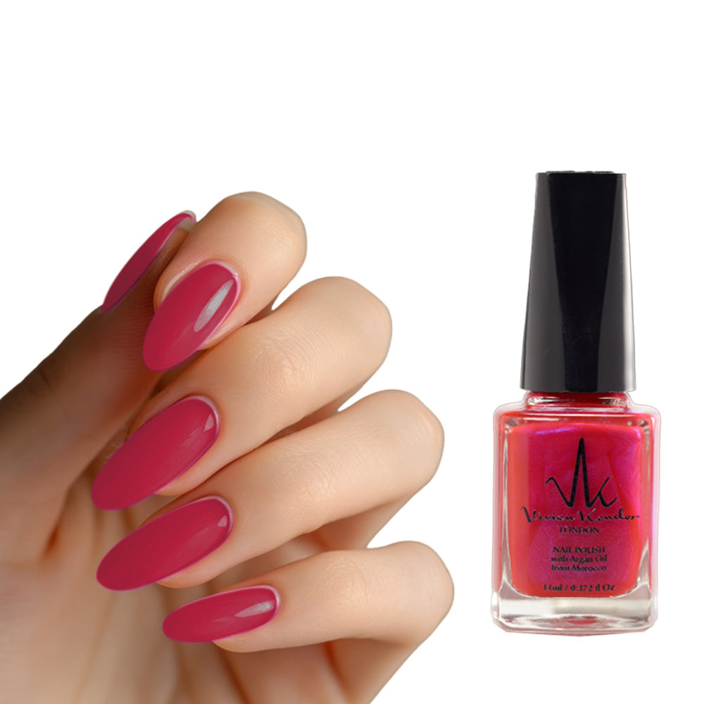 Crimson – Vivien Kondor Argan Care Nail Polish