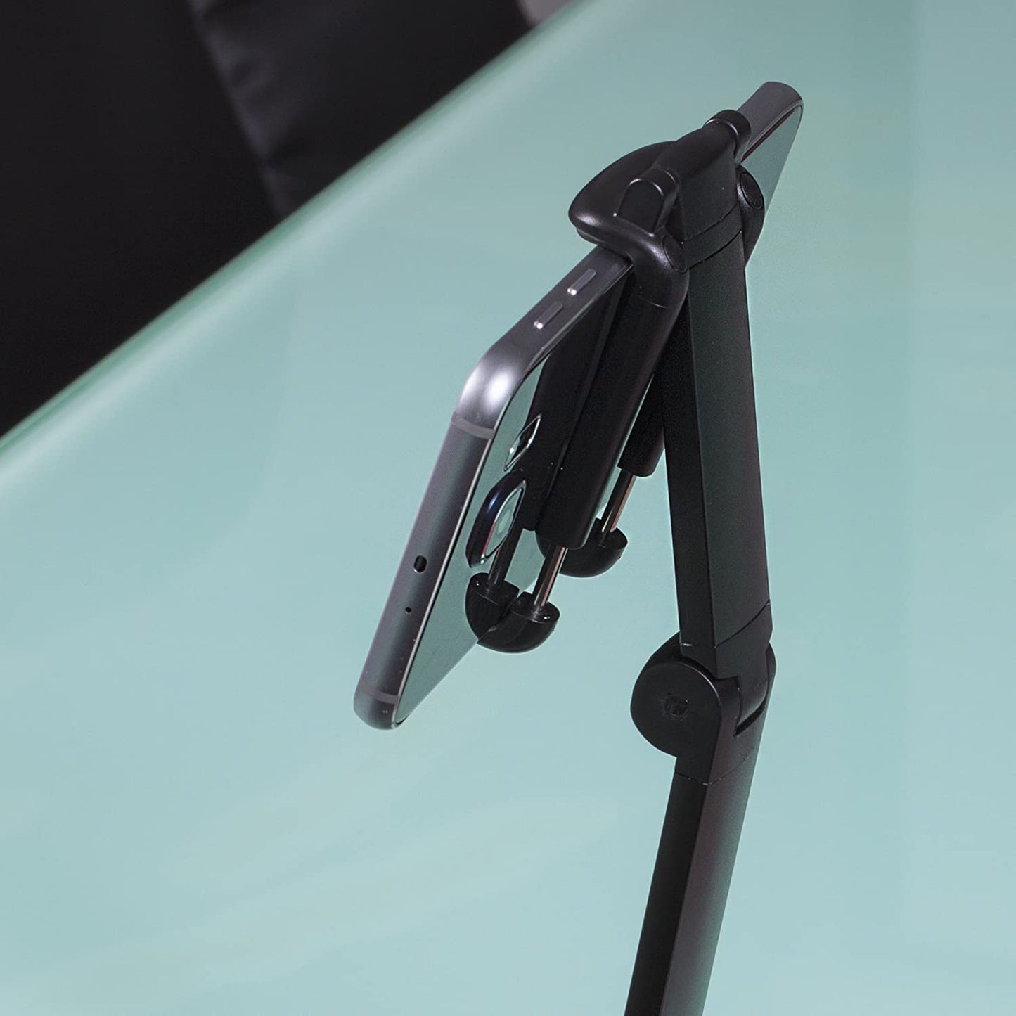 Folding Smartphone Mount - Swipe
