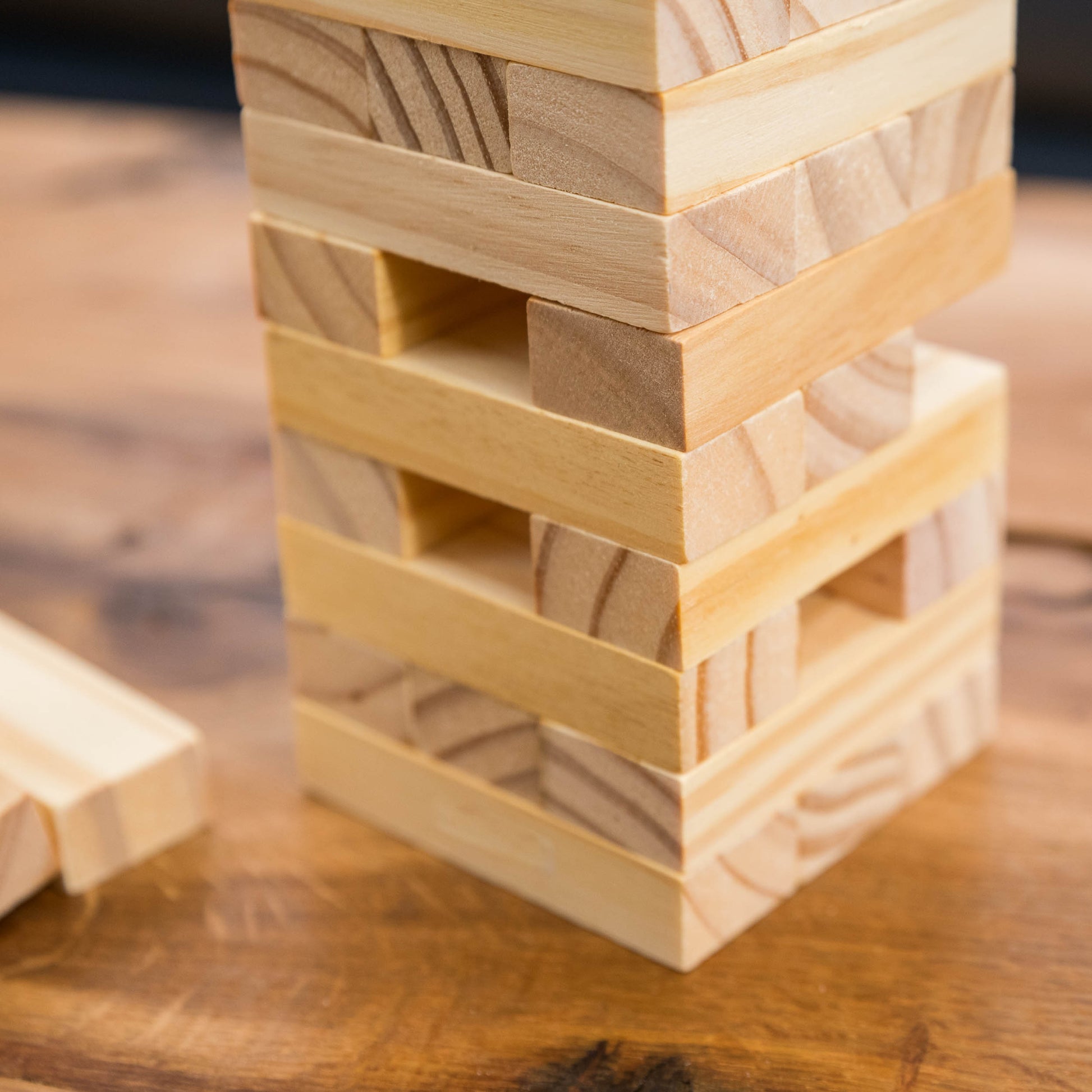 STACK 'N' FALL - Rich Kids Playground