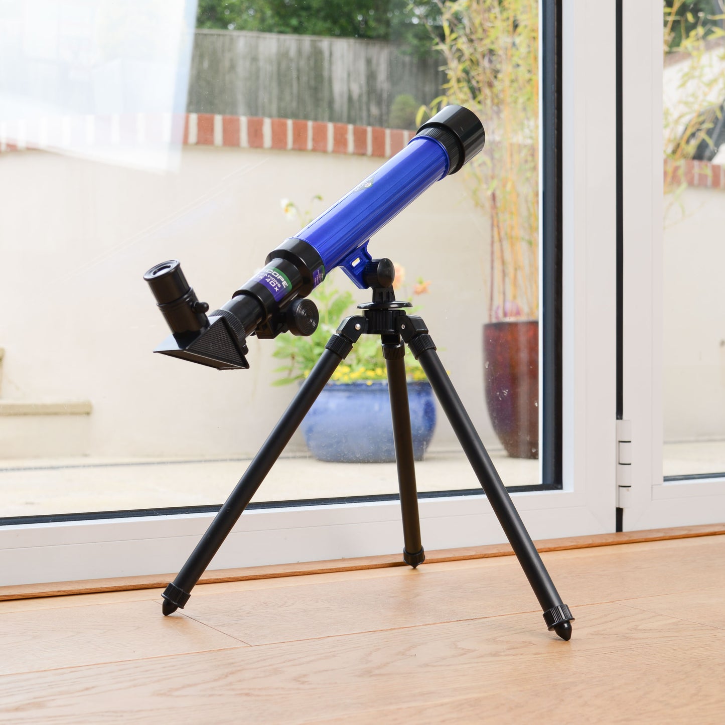 TOYRIFIC® Telescope With Tripod - Rich Kids Playground