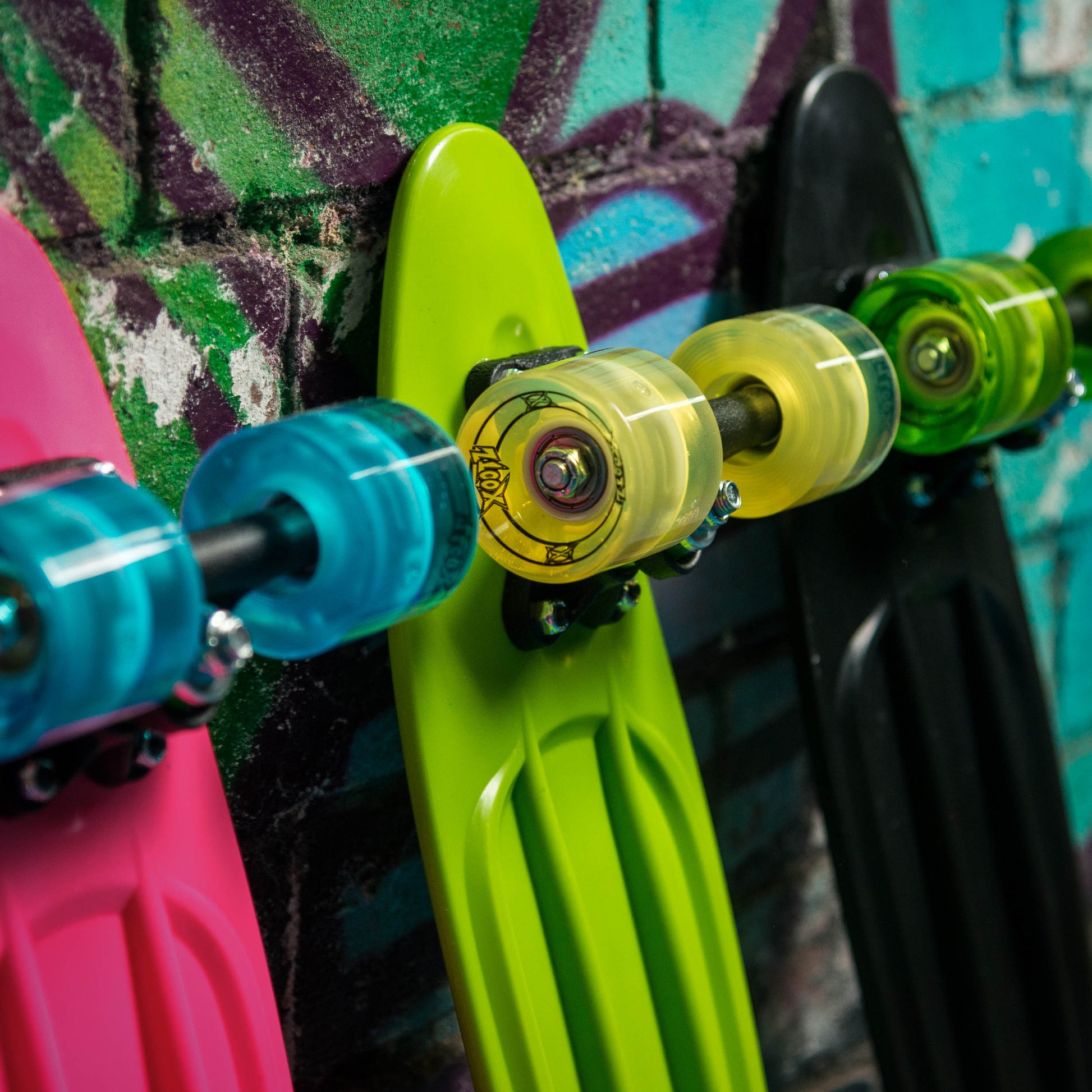 XOOTZ® - Skateboard - LED 22'' - Rich Kids Playground