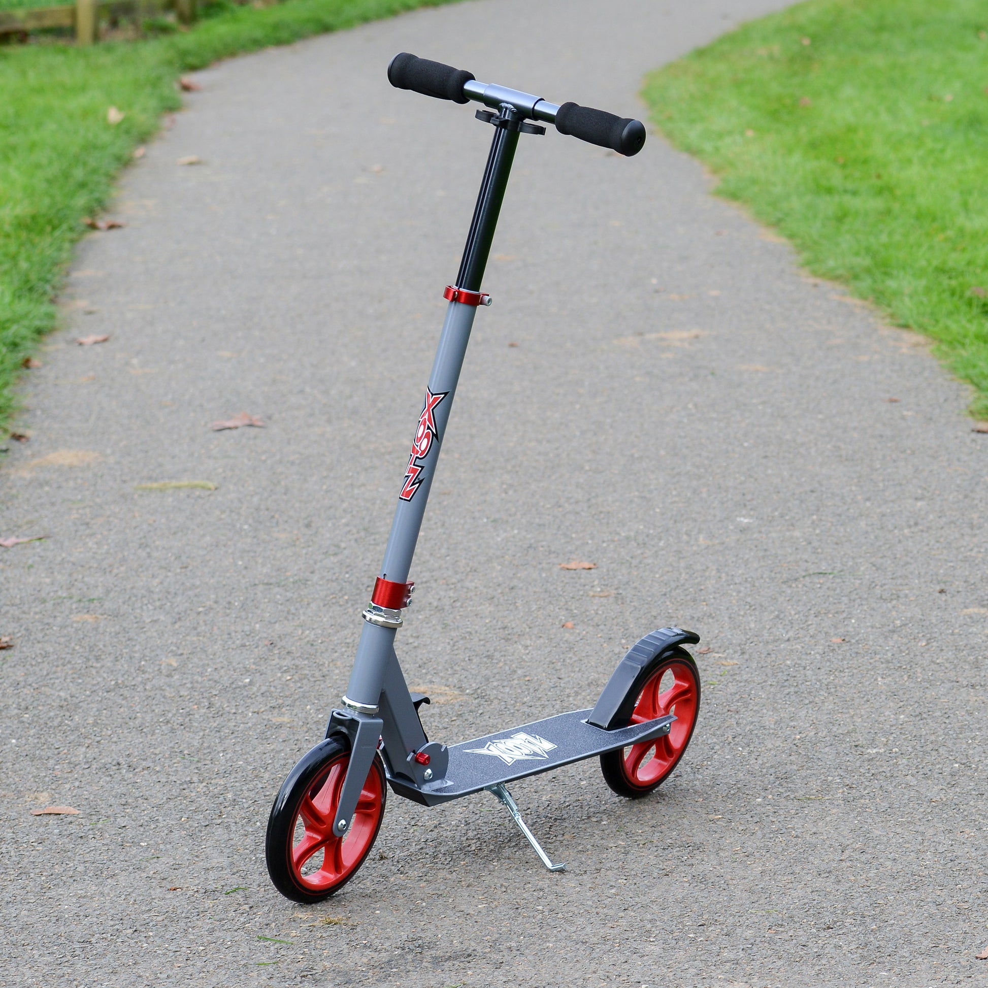 XOOTZ LARGE WHEELED FOLDABLE SCOOTER - GUNMETAL - Rich Kids Playground