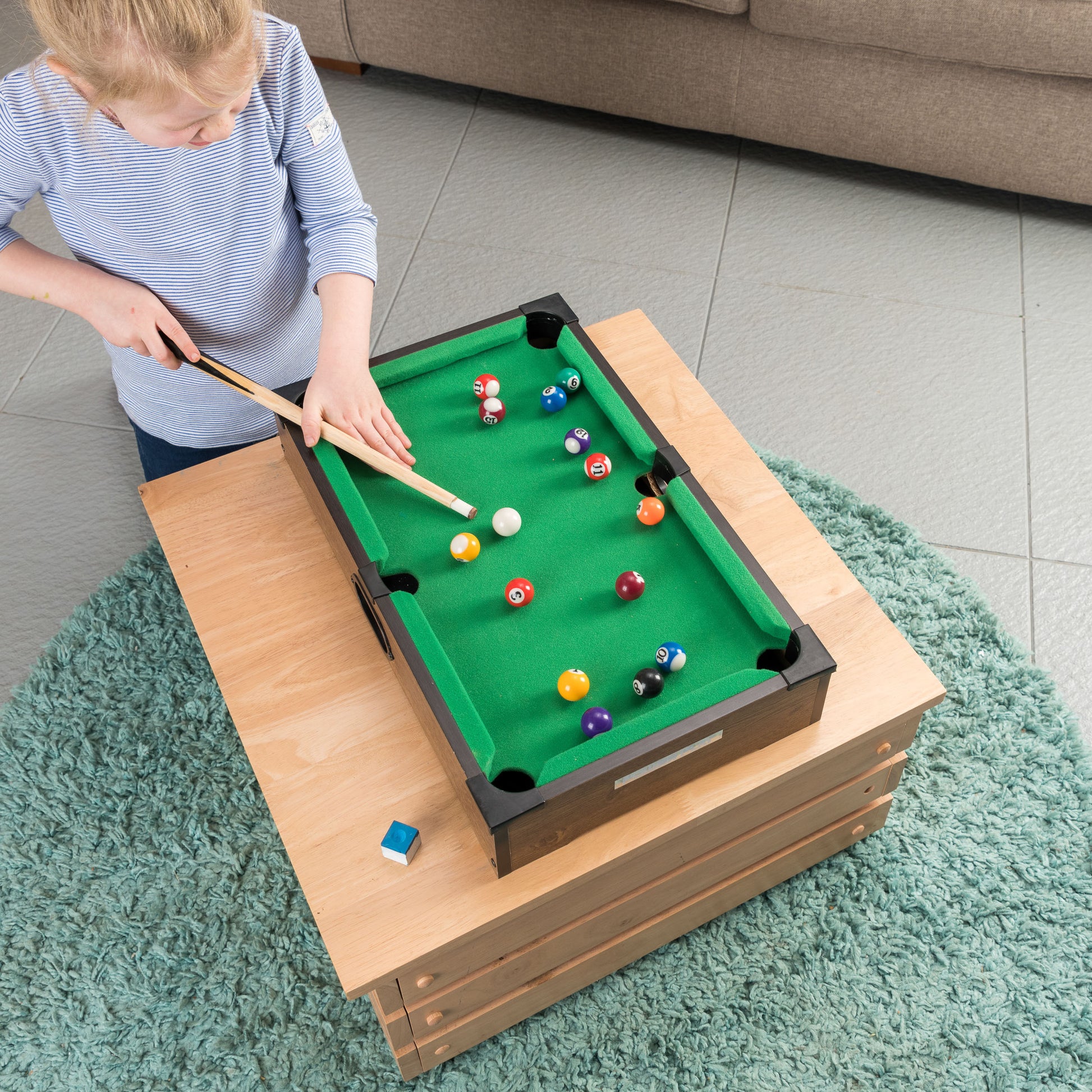 20" POOL TABLE GAME - Rich Kids Playground
