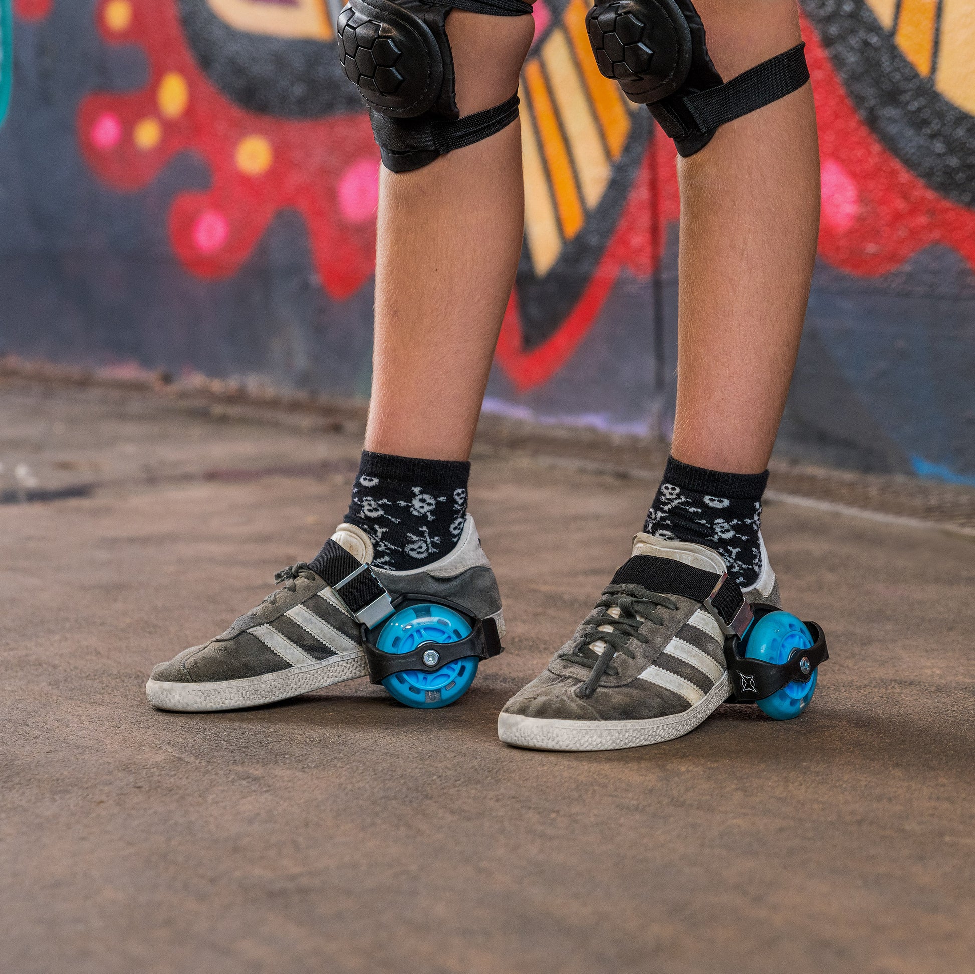 XOOTZ® Attachable Shoe Trainer Wheels for Kids - Rich Kids Playground