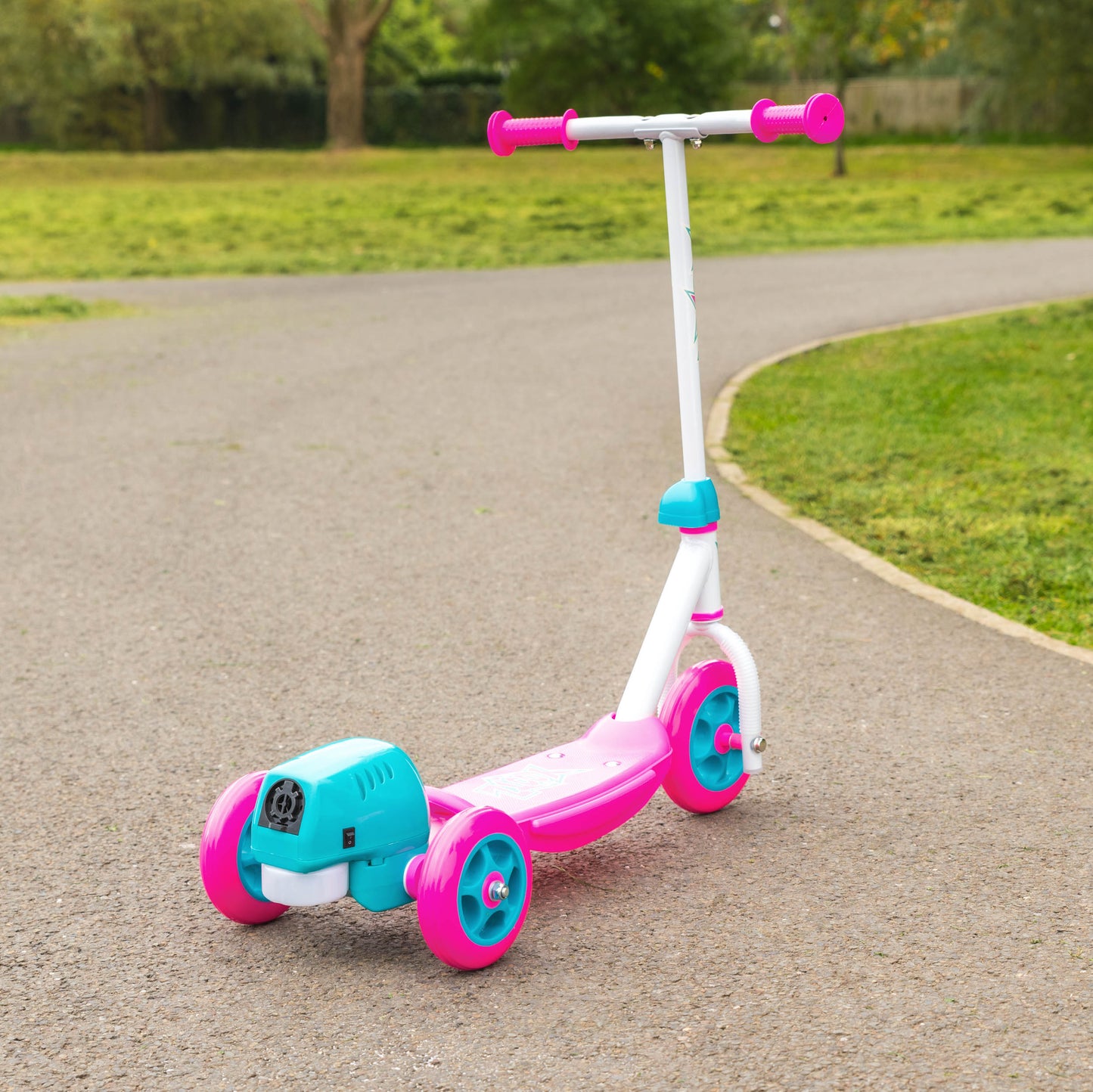 XOOTZ - BUBBLE SCOOTER - PINK - Rich Kids Playground