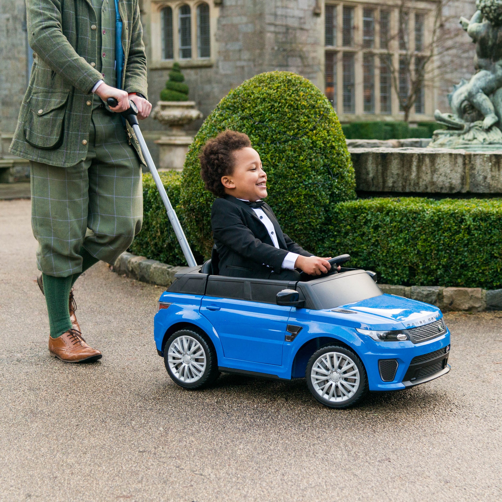 XOOTZ® - Official Licensed Range Rover/FIAT Electric Ride-on Car - Rich Kids Playground