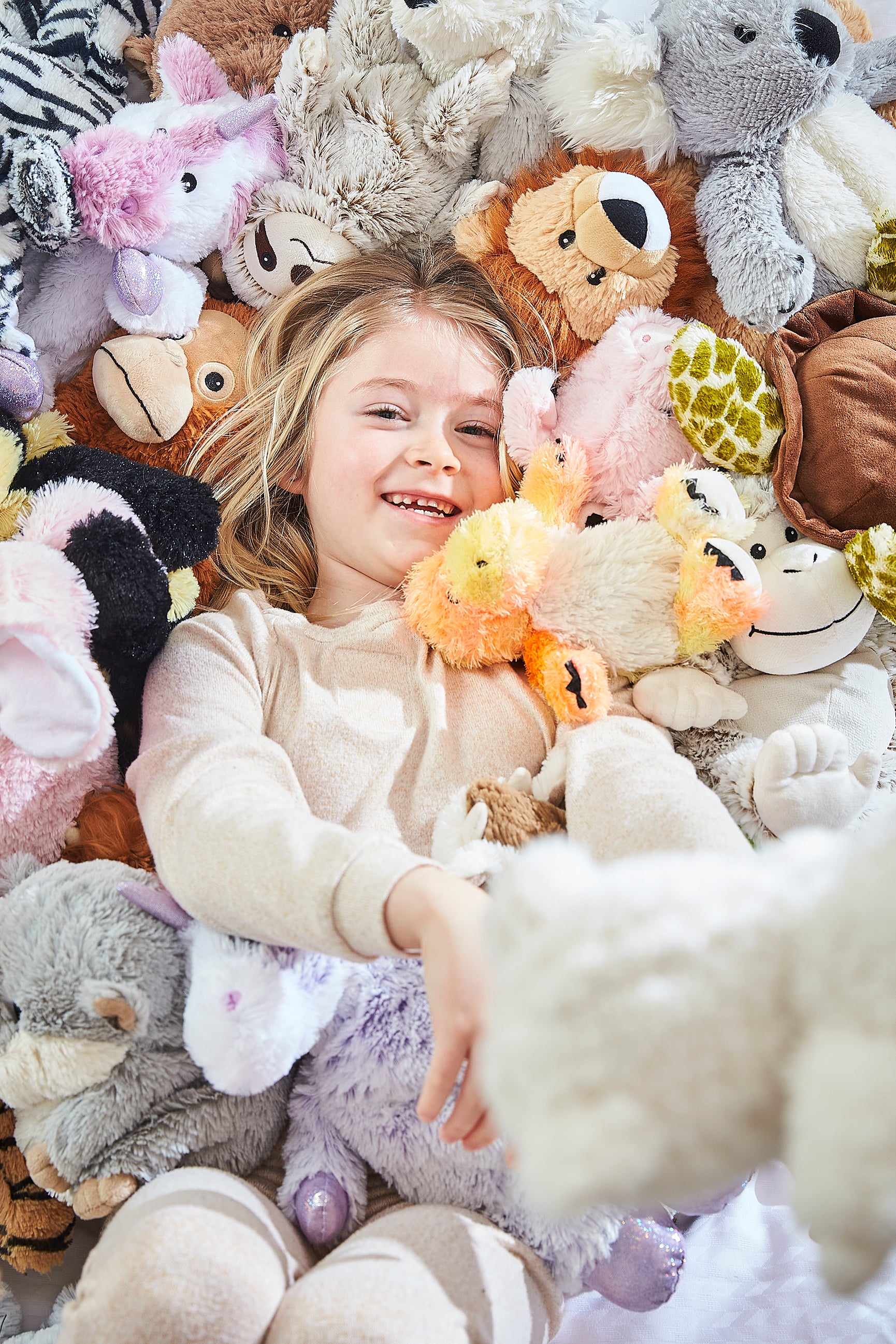 Warmies® Plush Llama - Rich Kids Playground
